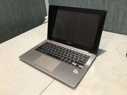 Ноутбук Asus X202E