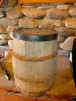 Бочки деревянные 10 литровые