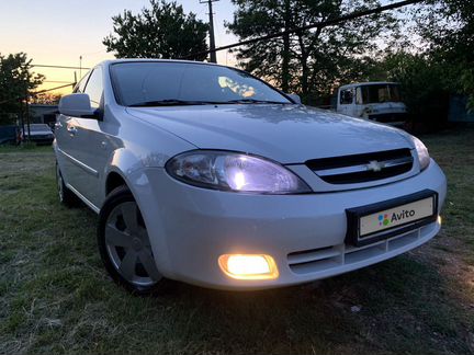 Chevrolet Lacetti 1.4 МТ, 2011, битый, 136 709 км
