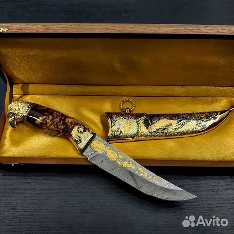 Нож Орёл, карел. берёза, фианиты. Золото. Златоуст