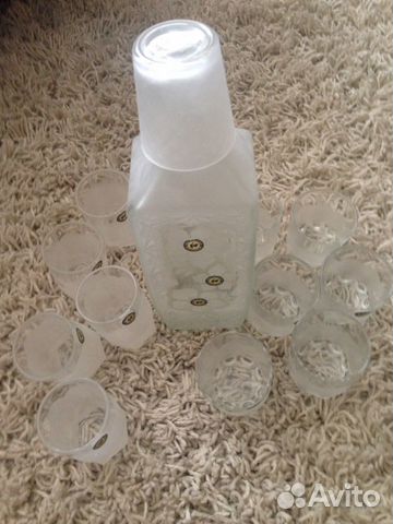 Графин и рюмки