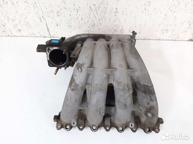 Впускной коллектор Peugeot 607