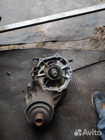 Раздатка для Мазда бонго Френди 1996 гв