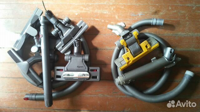 Замена щётки Dyson