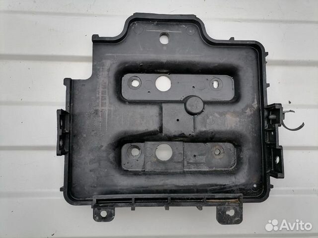Площадка под аккумулятор Hyundai Getz