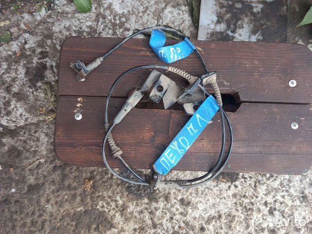 Peugeot 308 передний датчик абс