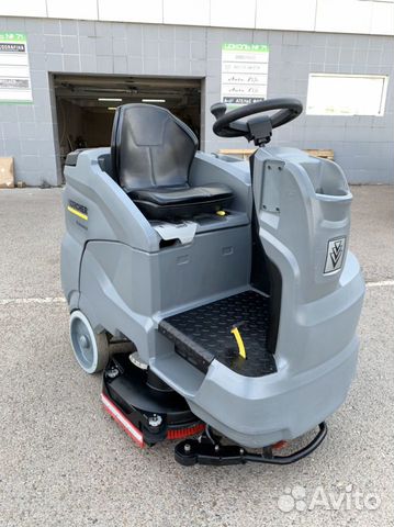 Поломоечная машина Karcher B150