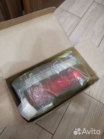 Задний внешний левый фонарь Mazda 626