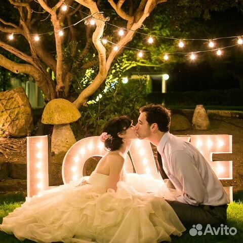 Гирлянда с лампочками ретро