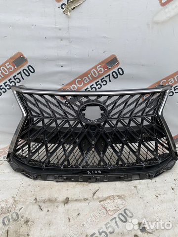 Lexus LX 570 Решетка радиатора Superior