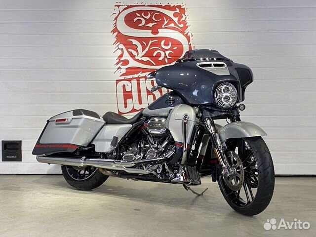 Harley Davidson CVO Street Glide, 20571 км, 2019