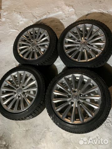 R17 Bridgestone Blizzak Ice 225/45, PCD 5x120 DIA 38