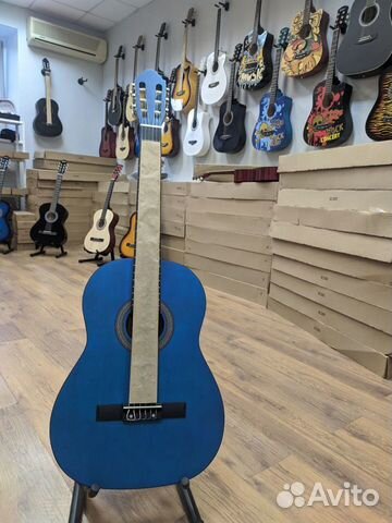 Гитара новая