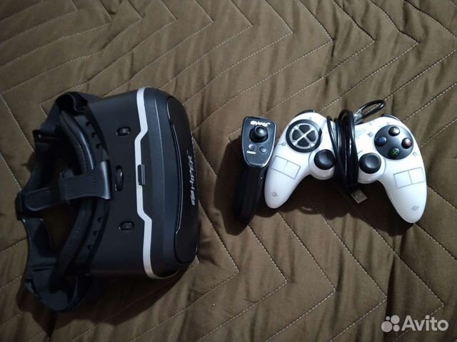 Vr очки и геймпад