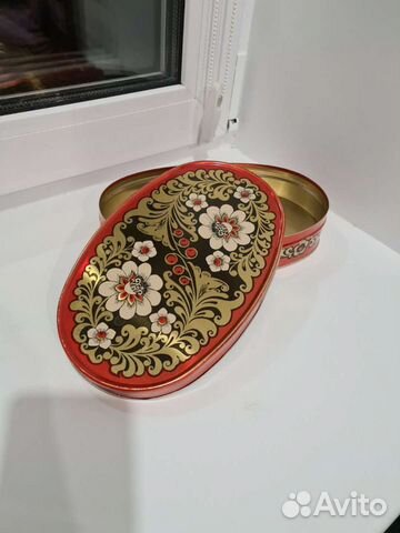 Жестяная коробка