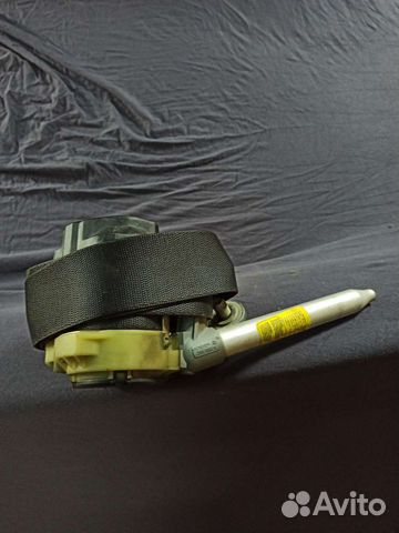 Правый ремень безопасности W210