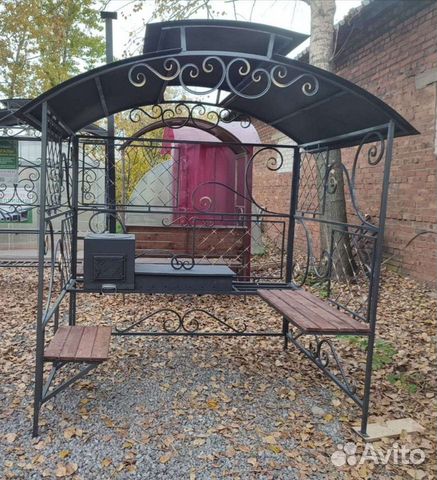 Мангал с печью под казан и крышей