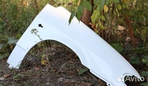 Крыло переднее правое Ваз 2113 2114 2115 белое 240