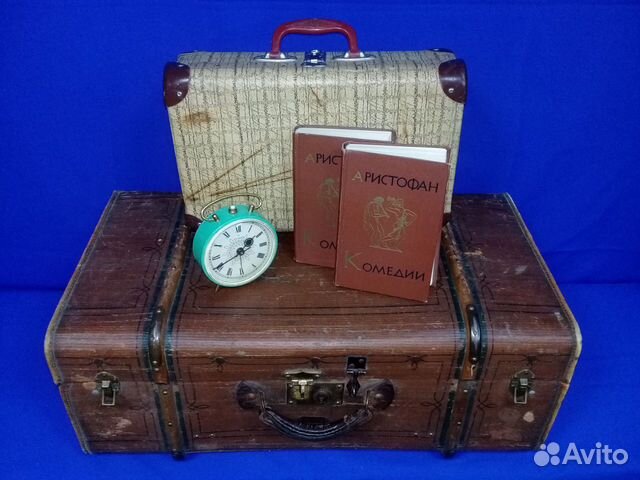 Аристофан и Шекспир в чемоданах ;)