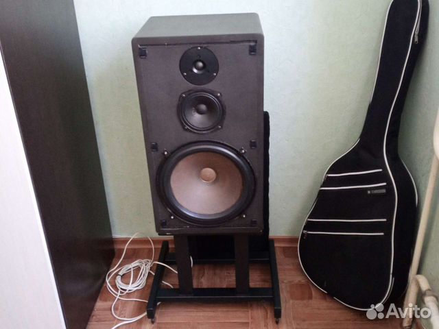 Акустические колонки напольные EI HZK 12031