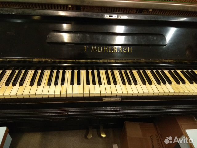 Пианино антикварное muhlbach / резное хром подсвеч