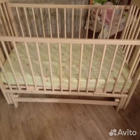 Кровать-маятник