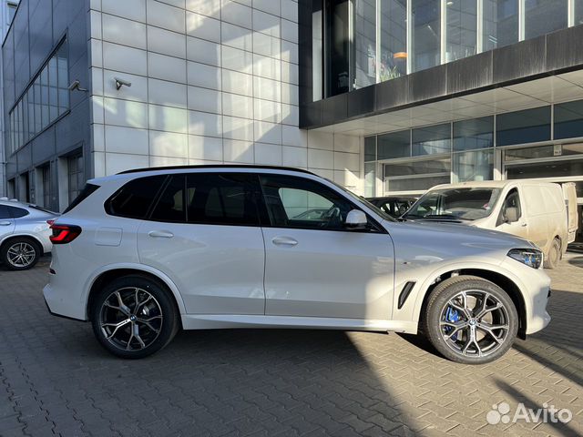 BMW X5 3.0 AT, 2022