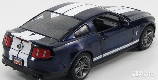 Ford shelby mustang GT500 2010 1/18 Greenlight