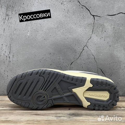 Кроссовки New Balance 550