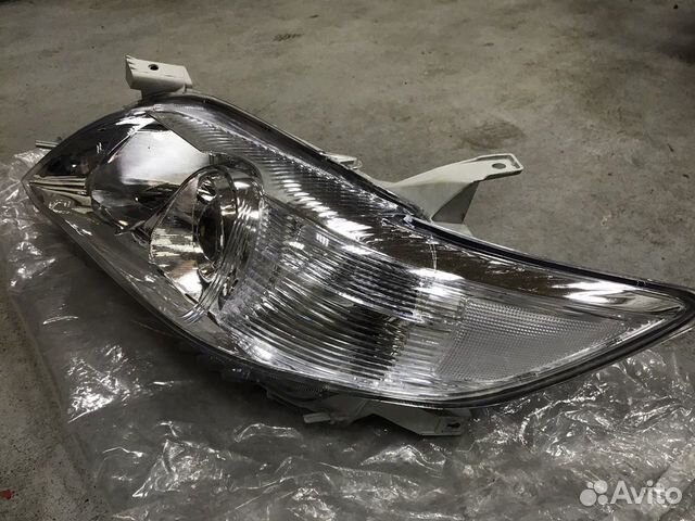 Фара передняя toyota camry 40