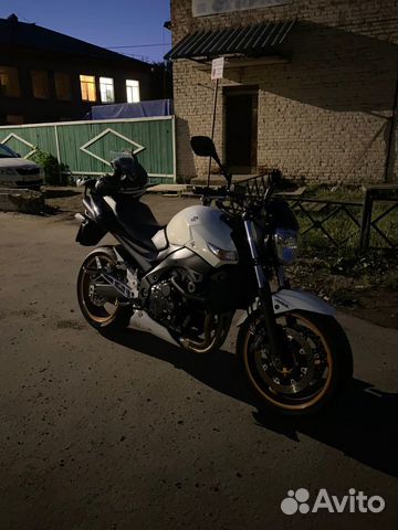 Suzuki gsr 600 (Naked bike, Стрит, Городской)