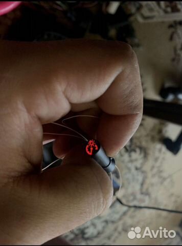 Пересвеченная клавиша Mitsubishi