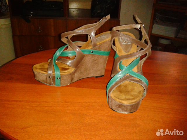 Новые босоножки Betsy