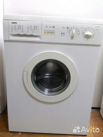 Стиральная машина б/у zanussi F904nn, 33см, гарант Стиральная машина б/у zanussi F904nn, 33см, гарант