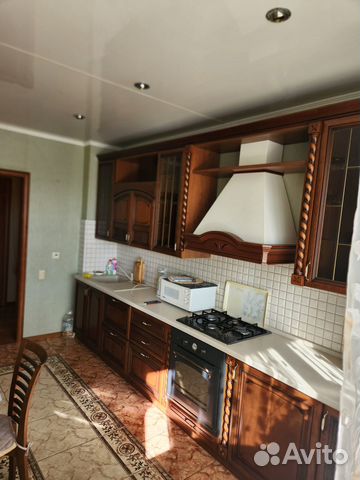 

2-к. квартира, 80 м², 6/7 эт.