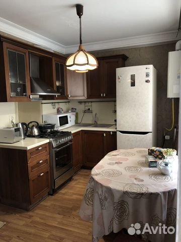 

2-к. квартира, 60 м², 3/5 эт.