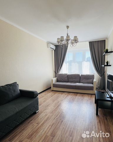

1-к. квартира, 37 м², 8/20 эт.