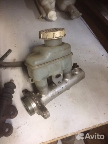 Mitsubishi Lanser 9 цилиндр главный тормозной