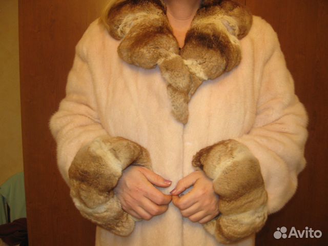 Шуба норковая розовый жемчуг с отделкой из шиншилы Шуба норковая розовый жемчуг с отделкой из шиншилы