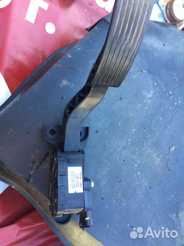Педаль газа Kia 35190-4A700 KGA102-1J600