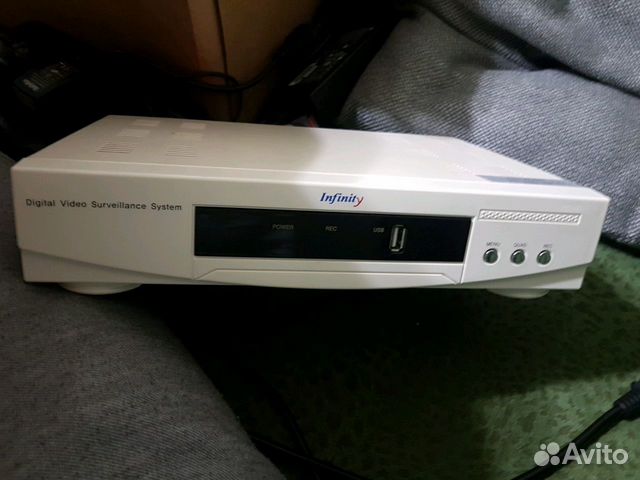 Видеорегистратор Infiniti LDR-E800 (8 каналов, лок Видеорегистратор Infiniti LDR-E800 (8 каналов, лок