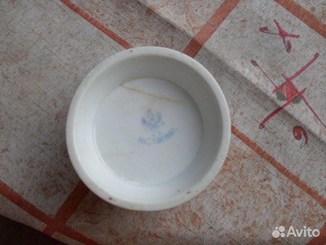 Посуда из хрусталя (ретро) Посуда из хрусталя (ретро)