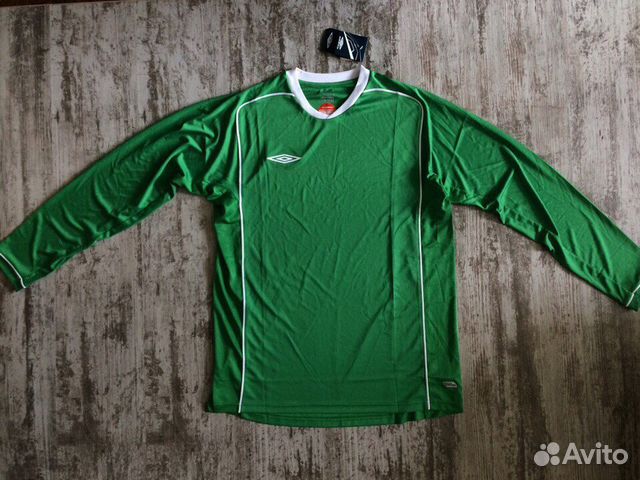 Футболка Umbro с длинным рукавом (новая)