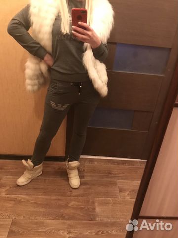 Жилетка из натурального песца Жилетка из натурального песца