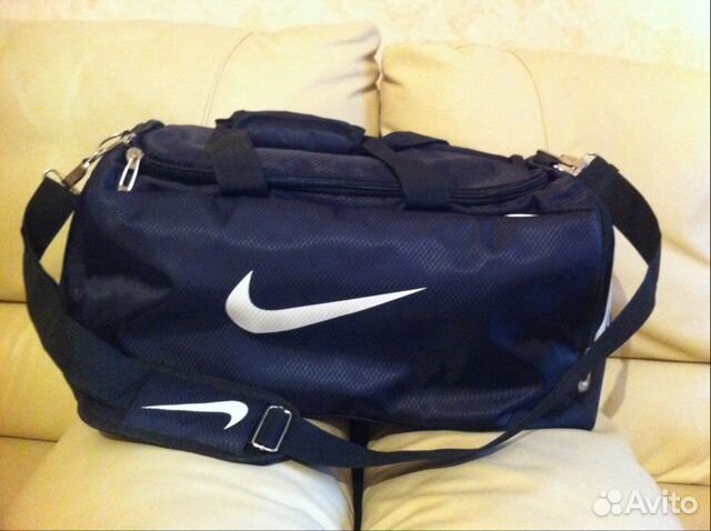 Дорожно-спортивная сумка nike чёрная новая Дорожно-спортивная сумка nike чёрная новая