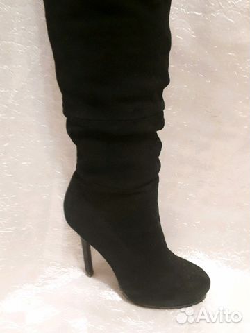 Suede boots