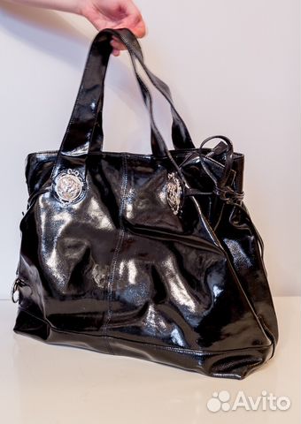Сумка лакированная, фирма Madi Италия. Чёрная
