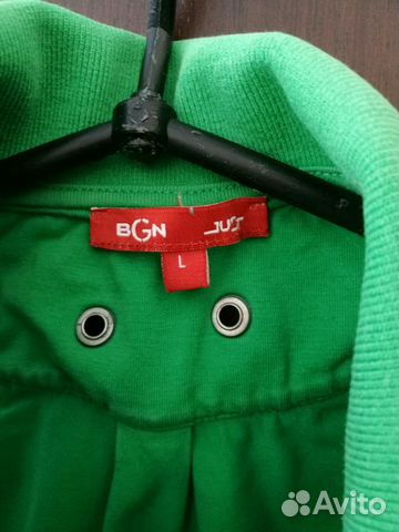 Футболки Bgn, Versace, Calvin Klein, Naf Naf p. M Футболки Bgn, Versace, Calvin Klein, Naf Naf p. M