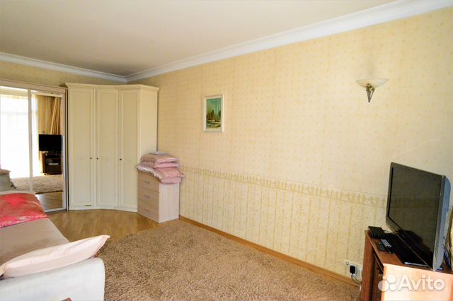 1-к квартира, 43 м², 9/10 эт. 1-к квартира, 43 м², 9/10 эт.