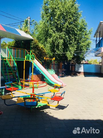 Комната 12 м² в > 9-к, 1/2 эт.